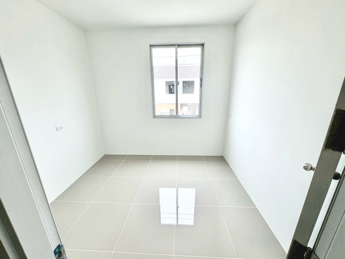 ให้เช่าทาวน์โฮมปทุมธานี รังสิต ธรรมศาสตร์ : ให้เช่าพฤกษาติวานนท์-รังสิต 2 วางประกันเพียง 1 เดือน 