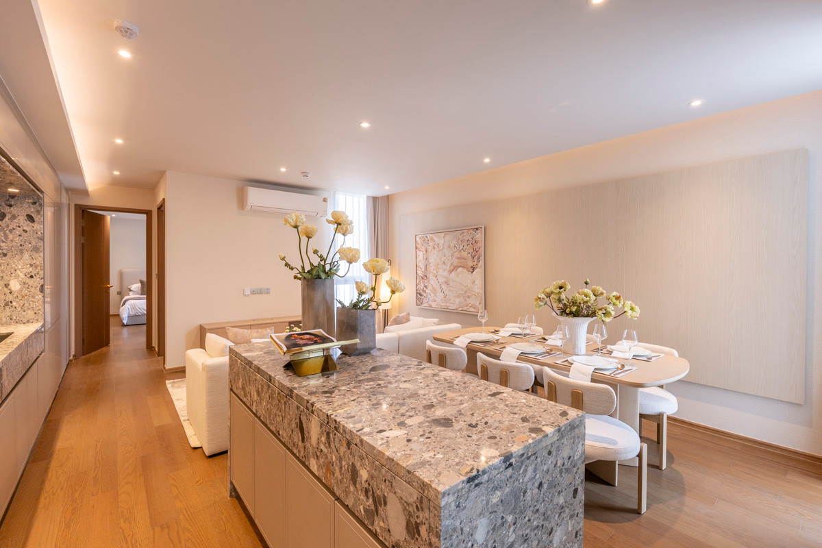 For RentCondoSukhumvit, Asoke, Thonglor : 🔥𝘽𝙚 𝙩𝙝𝙚 𝙛𝙞𝙧𝙨𝙩 𝙩𝙤 𝙧𝙚𝙣𝙩🔥 𝗩𝗜𝗔 𝟯𝟰 Condo, large room Pets allowed🐾 Newest, near BTS Thonglor.