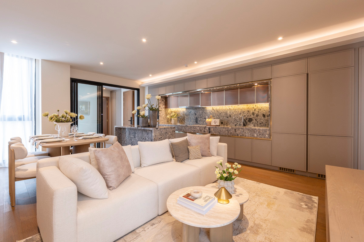 For RentCondoSukhumvit, Asoke, Thonglor : 🔥𝘽𝙚 𝙩𝙝𝙚 𝙛𝙞𝙧𝙨𝙩 𝙩𝙤 𝙧𝙚𝙣𝙩🔥 𝗩𝗜𝗔 𝟯𝟰 Condo, large room Pets allowed🐾 Newest, near BTS Thonglor.