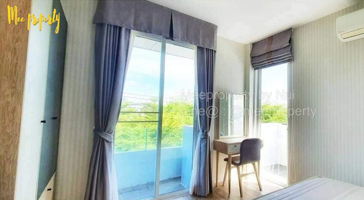 For RentHousePattanakan, Srinakarin : For rent, 3-story detached house, AQ ARBOR Suan Luang Rama 9, fully furnished. 🔥🔥In front of the garden, the best location in the project.   Single house project Three floors of luxury Premium level, modern style ME-046