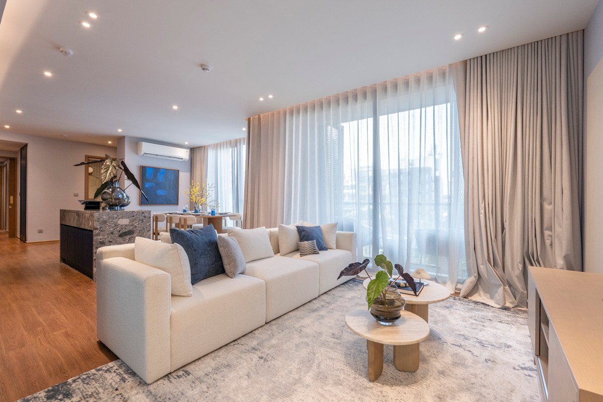 For RentCondoSukhumvit, Asoke, Thonglor : 🔥𝘽𝙚 𝙩𝙝𝙚 𝙛𝙞𝙧𝙨𝙩 𝙩𝙤 𝙧𝙚𝙣𝙩🔥 𝗩𝗜𝗔 𝟯𝟰 Condo, large room Pets allowed🐾 Newest, near BTS Thonglor.