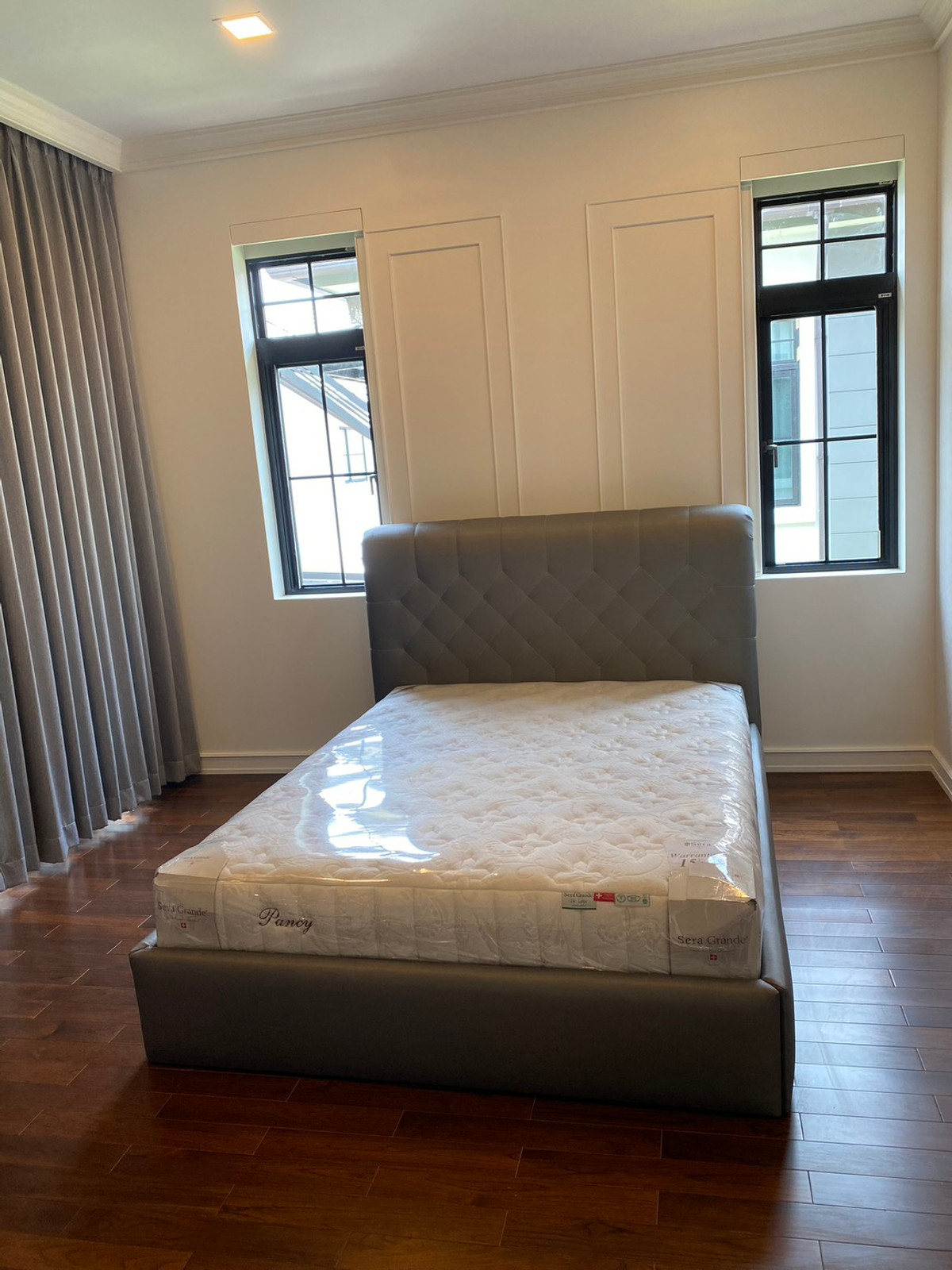 HousePattanakan, Srinakarin : Palazzo Srinakarin for rent or sale