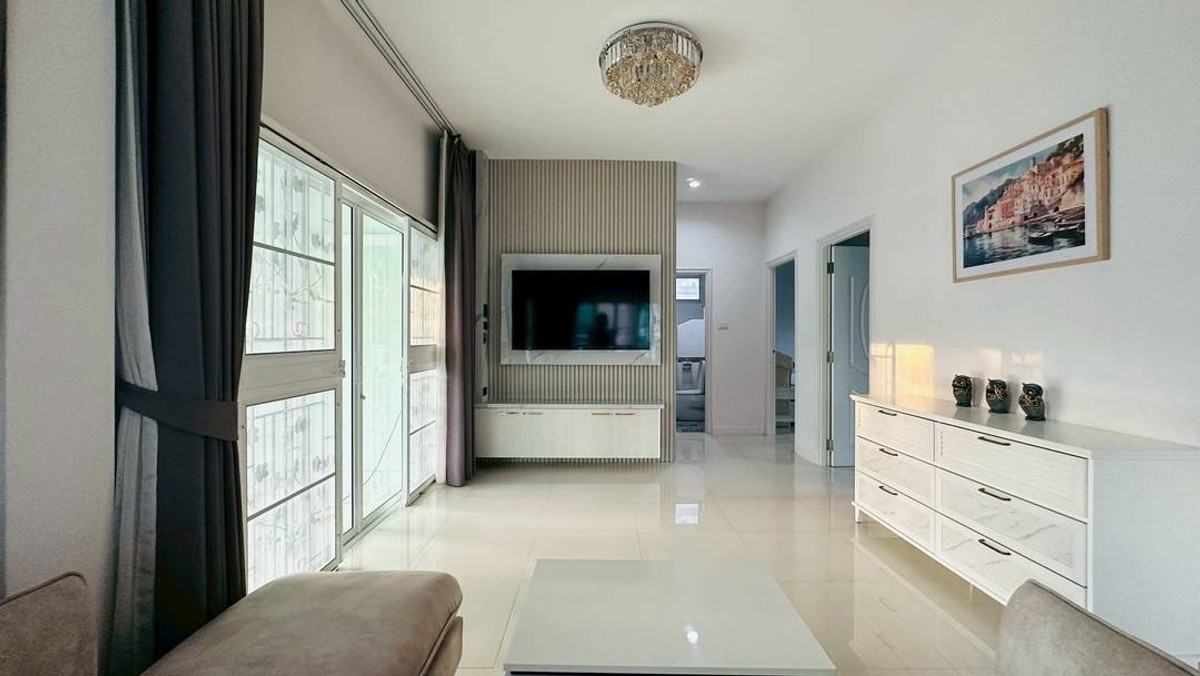 For RentHousePattaya, Bangsaen, Chonburi : Moo Baan Chalita 2 / 3 Bedrooms (FOR SALE) BEWN132