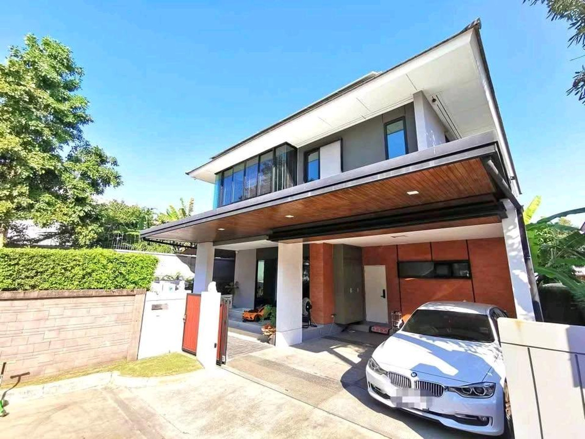 For RentHousePinklao, Charansanitwong : ให้เช่าบ้านเดี่ยว หมู่บ้าน มบ.เศรษฐสิริ จรัญ ปิ่นเกล้า 4นอน 3น้ำ
จอดรถได้ 2 คัน