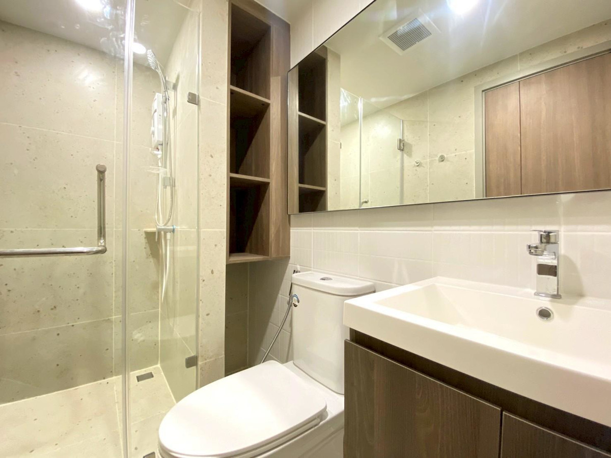 For SaleCondoPathum Thani,Rangsit, Thammasat : 🩷🌷Nue Core Khu Khot Station🌷🩷 1 Bed 1 Bath, Sale Price : 2,236,000 MB.