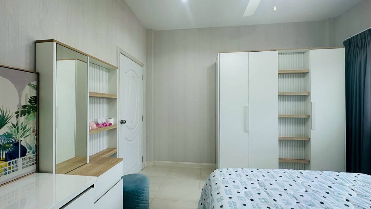 For RentHousePattaya, Bangsaen, Chonburi : Moo Baan Chalita 2 / 3 Bedrooms (FOR SALE) BEWN132