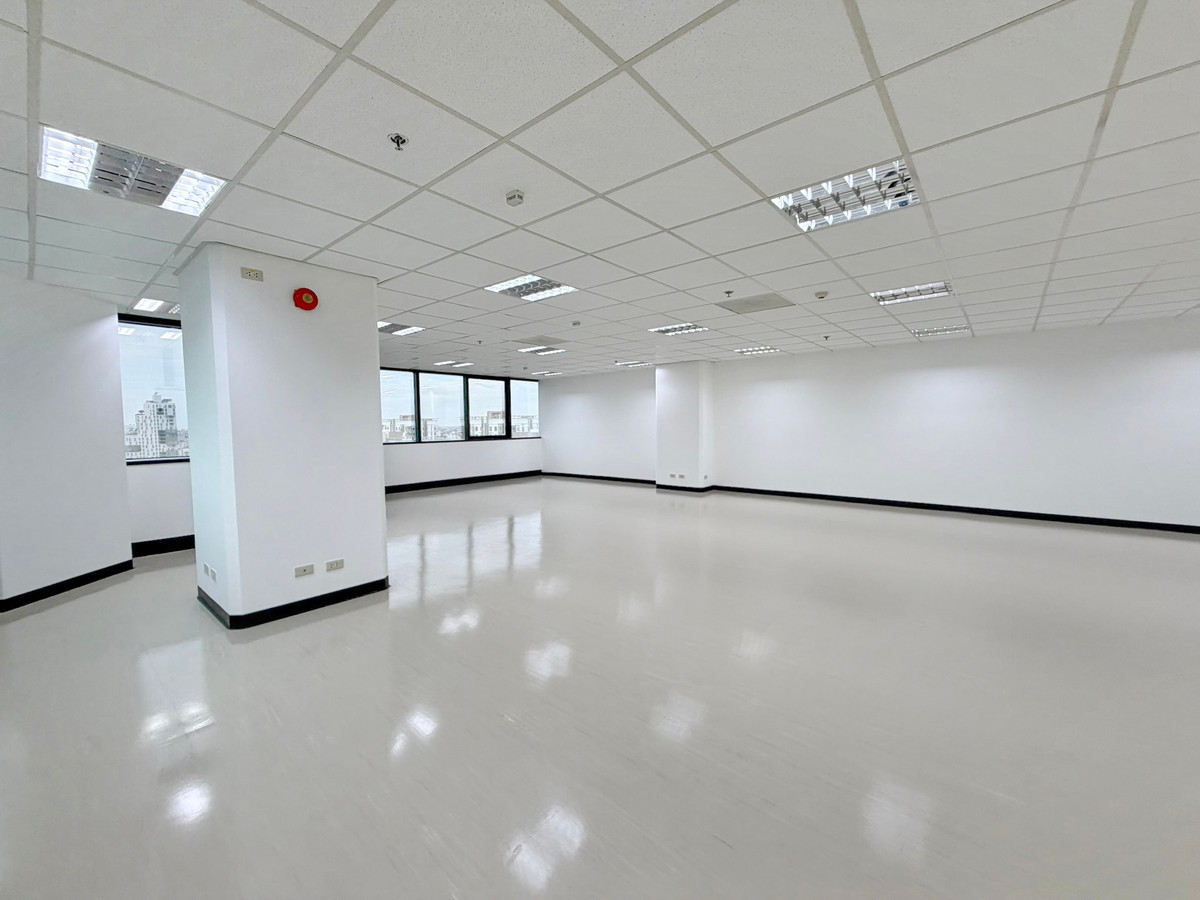 ให้เช่าสำนักงานรัชดา ห้วยขวาง : OF001♛เช่า พื้นที่สำนักงาน♙รัชดา-ห้วยขวาง♜MRT รัชดาภิเษก∞099-5919653,065-9423251🜲Line@sureresidence