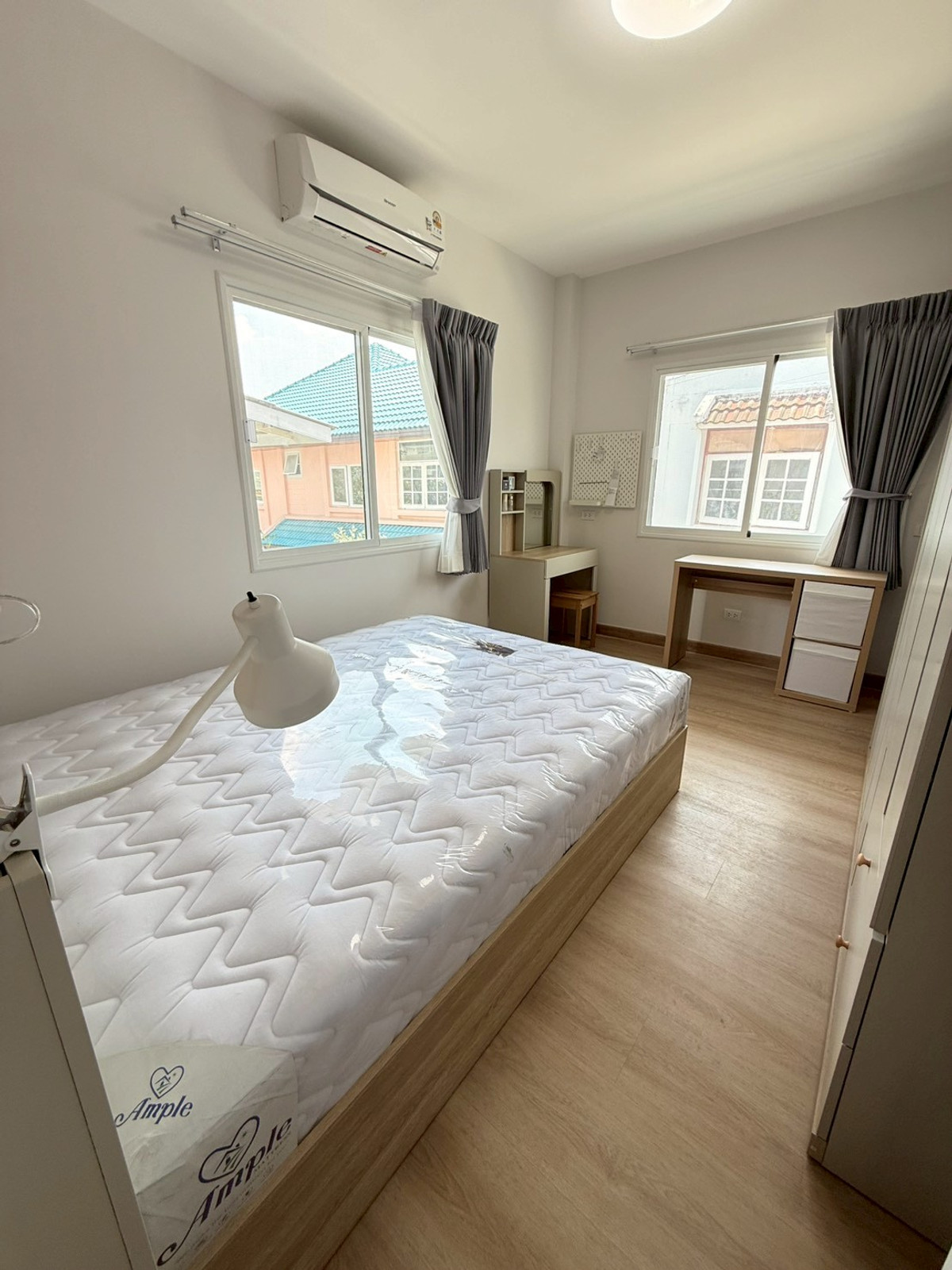 For RentHouseOnnut, Udomsuk : 🐈🎊 Urgent House On Nut 40 for rent, with a small garden inside the house. Can turn animals 