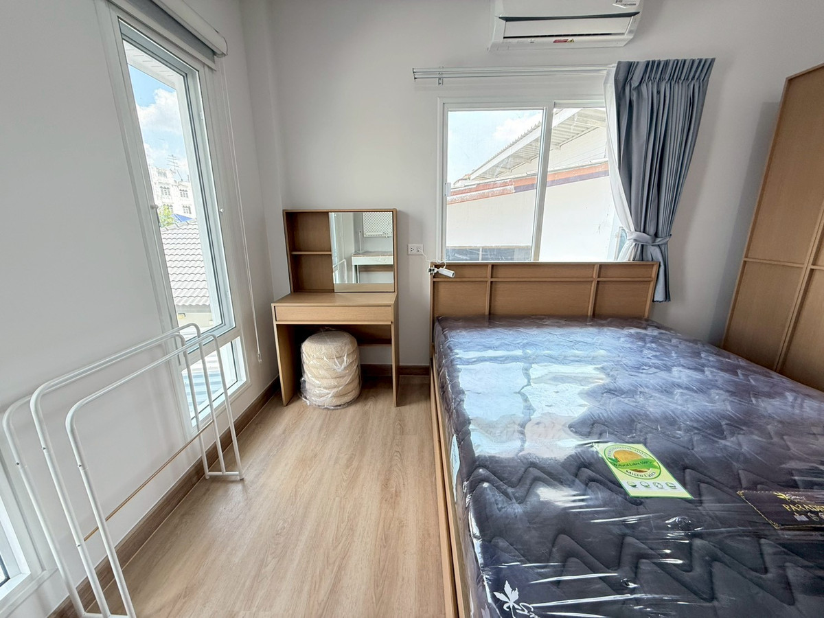 For RentHouseOnnut, Udomsuk : 🐈🎊 Urgent House On Nut 40 for rent, with a small garden inside the house. Can turn animals 