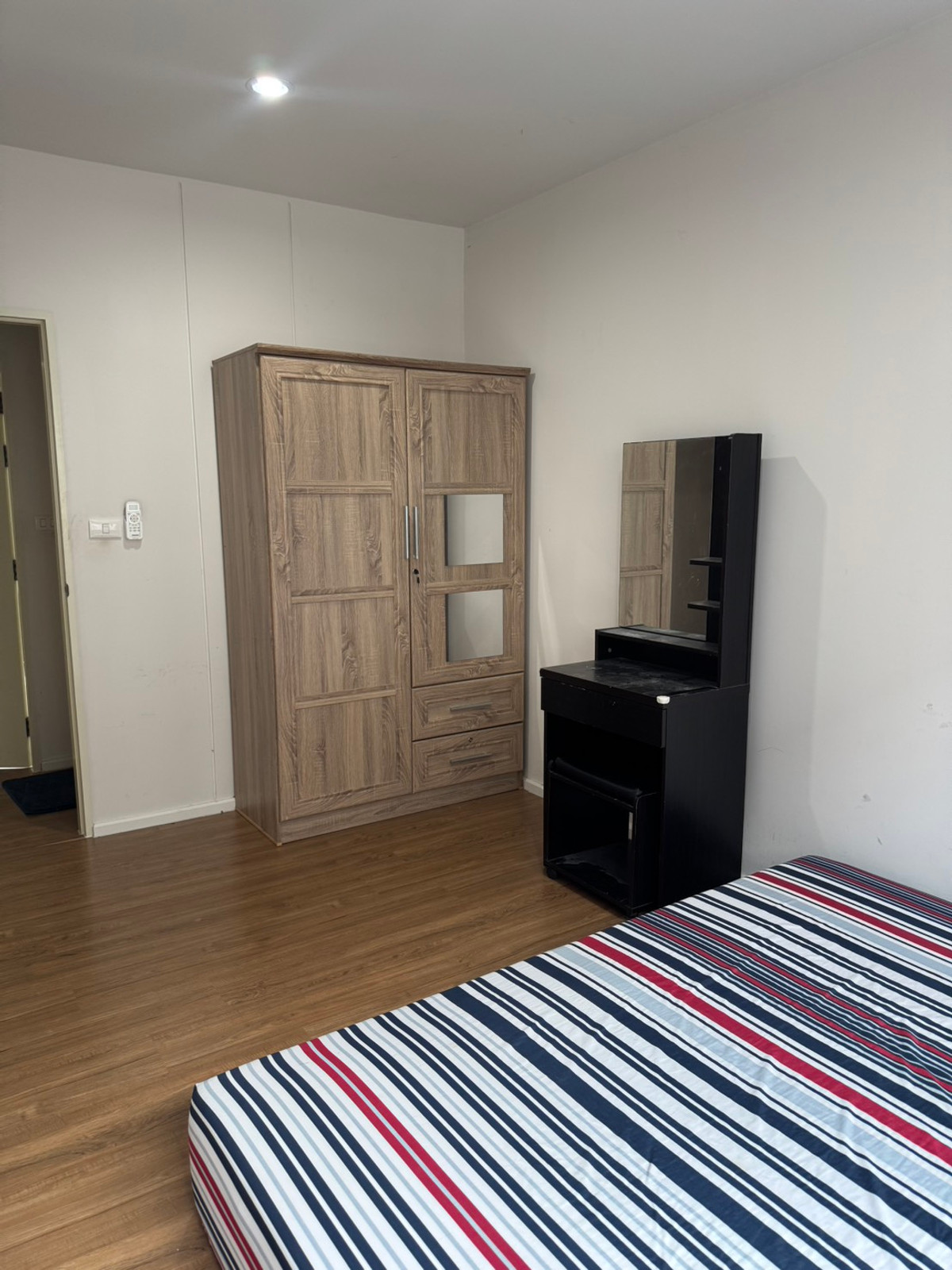 ให้เช่าทาวน์โฮมบางนา แบริ่ง ลาซาล : 🏠 ให้เช่าทาวน์โฮม 3 ชั้น โครงการบ้านกลางเมือง (บางนา-วงแหวน) เดือนละ 23000 บาท 🎉 ใกล้เมกา บางนา กิ่งแก้ว นิคมเจโม บ้านสวย เฟอร์นิเจอร์และเครื่องใช้ไฟฟ้าครบ พร้อมเข้าอยู่ ✅✅