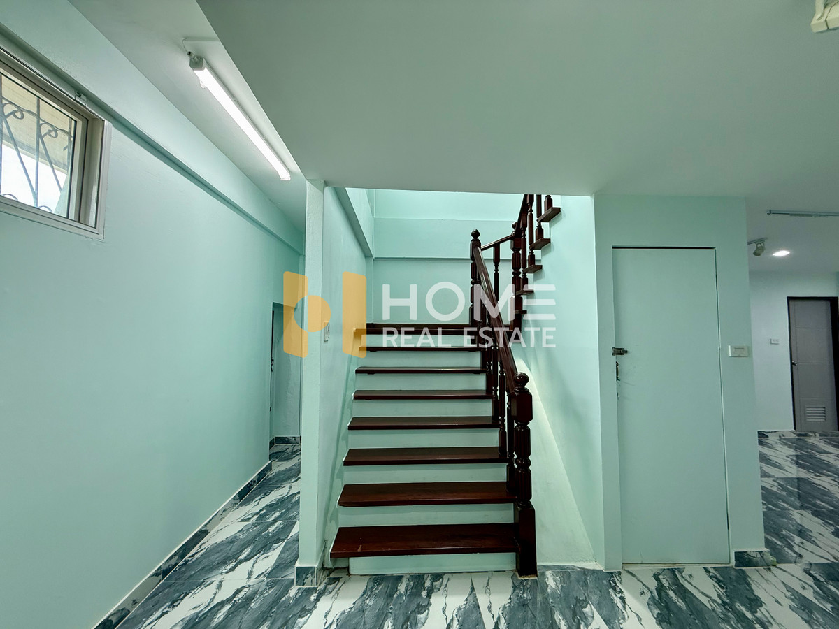 ให้เช่าบ้านอ่อนนุช อุดมสุข : บ้านเดี่ยว 72 ตร.ว. ซอยสุขุมวิท 101/1 / 6 ห้องนอน (เช่า), Detached house 72 sq.w. Sukhumvit Soi 101/1 / 6 Bedrooms (FOR RENT) GNG015 