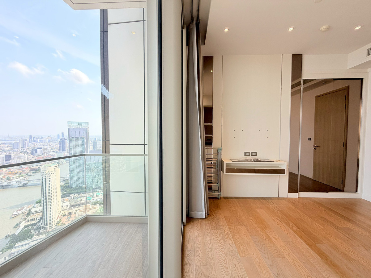 For RentCondoWongwianyai, Charoennakor : Super luxury condo for rent near BTS Charoen Nakhon ✨ Magnolias Icon Siam ✨2 bedrooms, fully furnished, high floor, Chao Phraya River view.