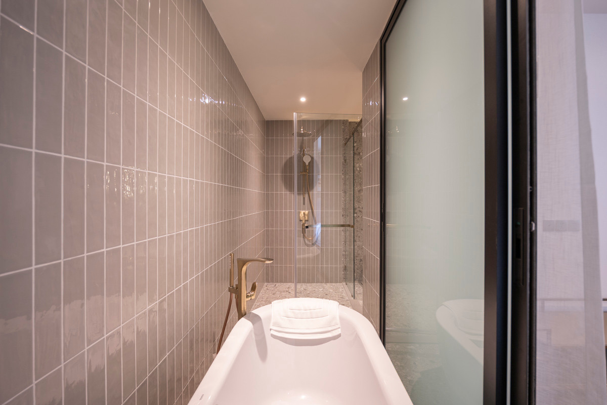 For RentCondoSukhumvit, Asoke, Thonglor : Condo, large room Pets allowed🐾 Newest, near BTS Thonglor.