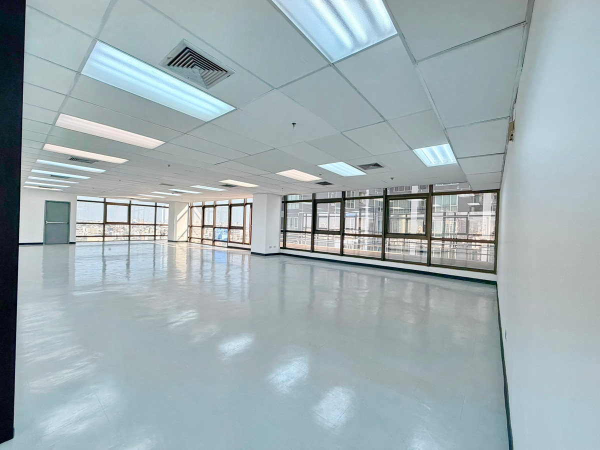 ให้เช่าสำนักงานรัชดา ห้วยขวาง : OF004♛เช่า พื้นที่สำนักงาน♙รัชดา-ห้วยขวาง♜MRT สุทธิสาร∞099-5919653,065-9423251🜲Line@sureresidence