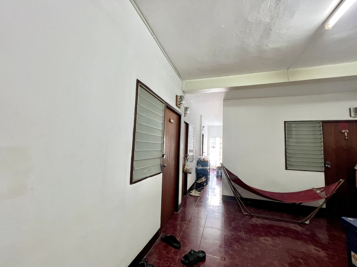 ขายทาวน์โฮมบางซื่อ วงศ์สว่าง เตาปูน : 🔥 Rare Item! ตึกแถวหลังใหญ่ ติด MRT เตาปูน ทำเลทอง📈💰 /  อาคารพาณิชย์ กรุงเทพ - นนท์ 2 / 12 ห้องนอน (ขาย), Commercial building Bangkok - Non 2 / 12 Bedrooms (FOR SALE) BNS005