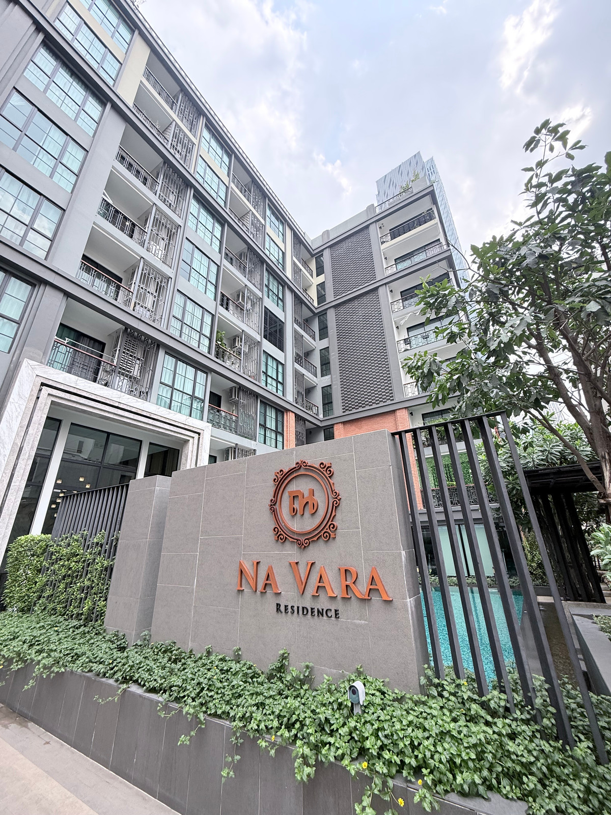 For SaleCondoWitthayu, Chidlom, Langsuan, Ploenchit : 📌 Freehold in Langsuan Area : NAVARA Residence — Rare Low-Rise Investment 💎 This deal... 