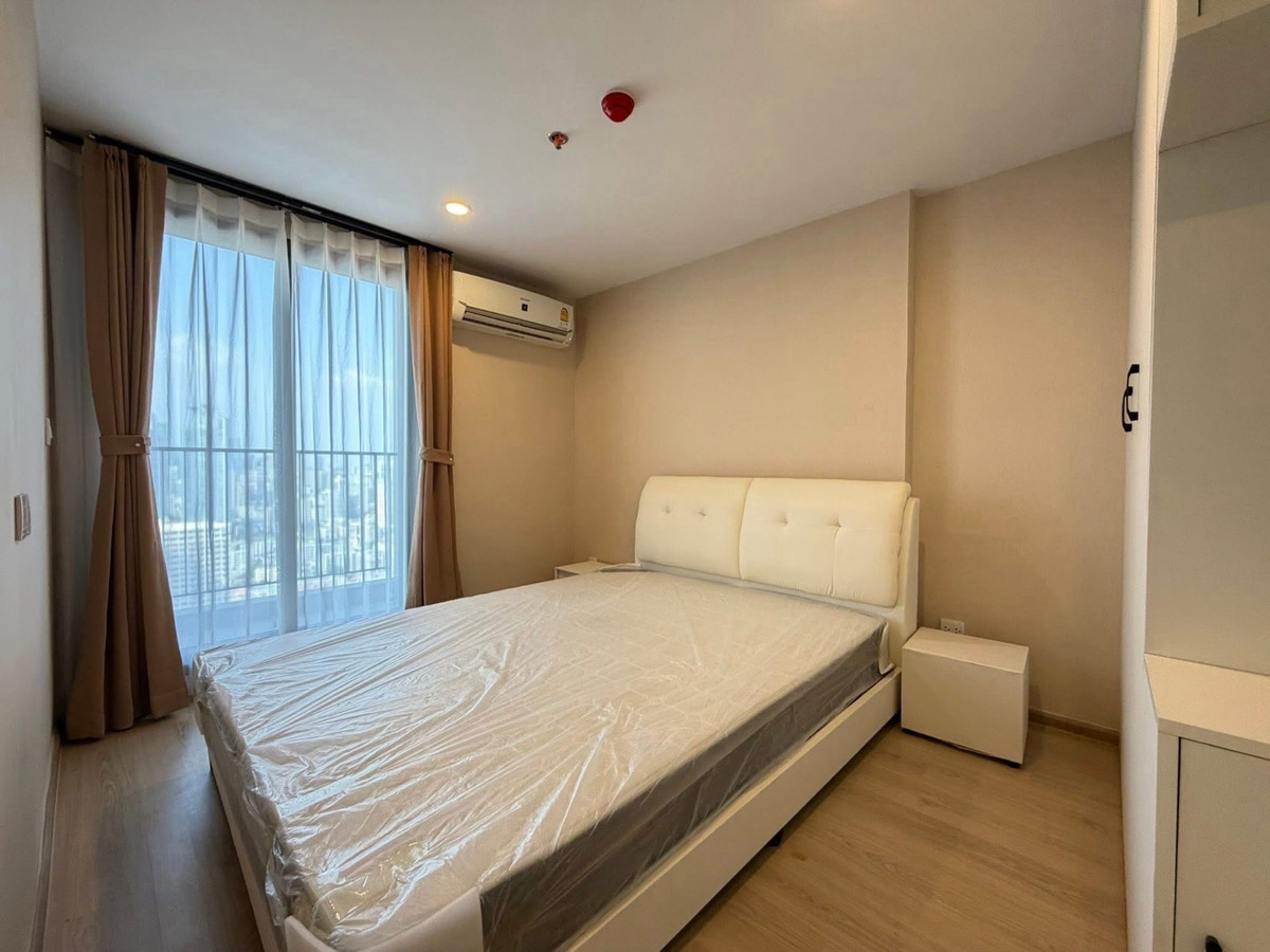 ให้เช่าคอนโดคลองเตย กล้วยน้ำไท : 🌸🌸คอนโดใหม่ ห้องใหม่ LIFE พระรามสี่ อโศก ใกล้Mrt ศูนย์สิริกิตติ์เพียง350 เมตร 2 นอน 1 น้ำ Duplex ห้องสวย วิวดี แต่งครบ พร้อมอยู่ ส่วนกลางดีมาก ทำเลโค้งแม่น้ำ เจ้าพระยา สนใจนัดชมได้เลย ยินดีต้อนรับนะคะ😊 พร้อมนำดูส่วนกลางโครงการทั้งหมดค่ะ 