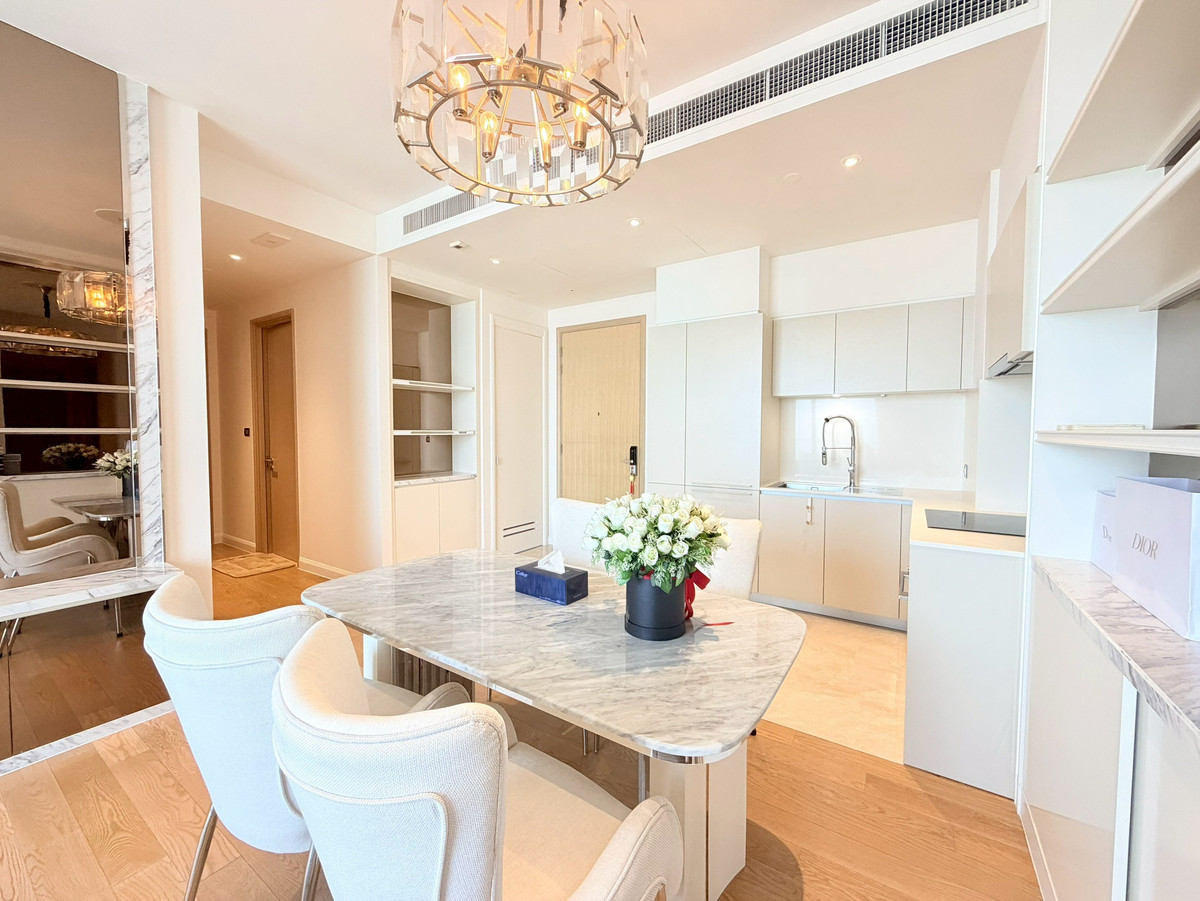 For RentCondoWongwianyai, Charoennakor : Super luxury condo for rent near BTS Charoen Nakhon ✨ Magnolias Icon Siam ✨2 bedrooms, fully furnished, high floor, Chao Phraya River view.