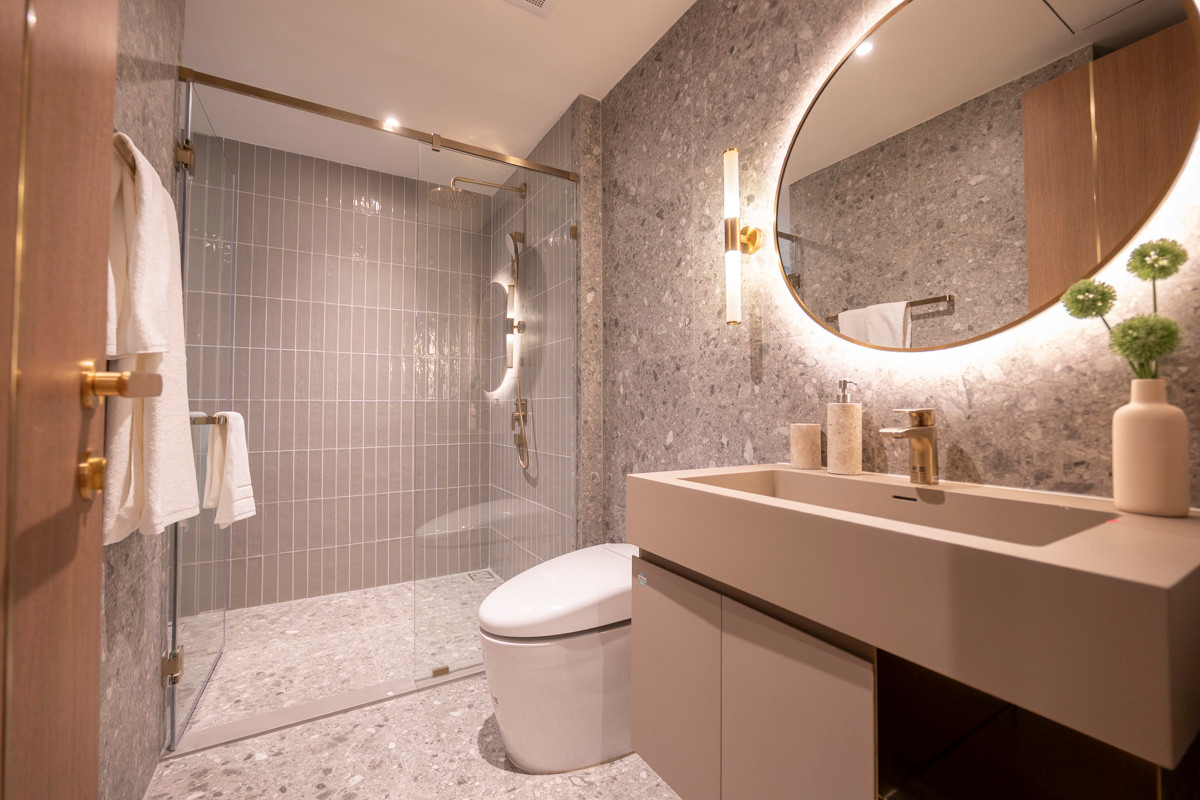 For RentCondoSukhumvit, Asoke, Thonglor : 🔥𝘽𝙚 𝙩𝙝𝙚 𝙛𝙞𝙧𝙨𝙩 𝙩𝙤 𝙧𝙚𝙣𝙩🔥 𝗩𝗜𝗔 𝟯𝟰 Condo, large room Pets allowed🐾 Newest, near BTS Thonglor.