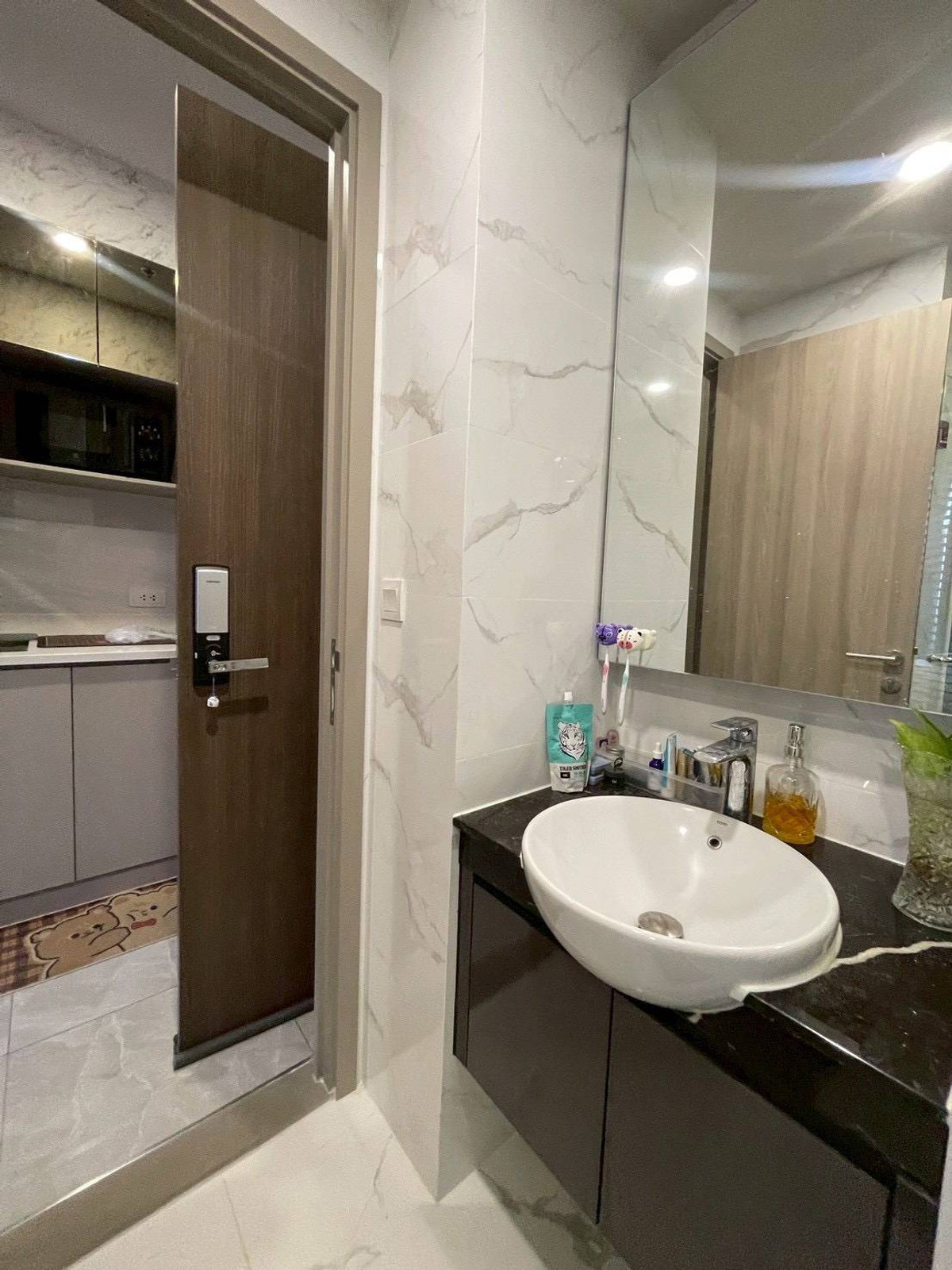 ให้เช่าคอนโดพระราม 9 เพชรบุรีตัดใหม่ RCA : ให้เช่าคอนโด CLOUD Thonglor - Phetchaburi (24 ตร.ม.) 1 นอน 1 น้ำ พร้อมอยู่