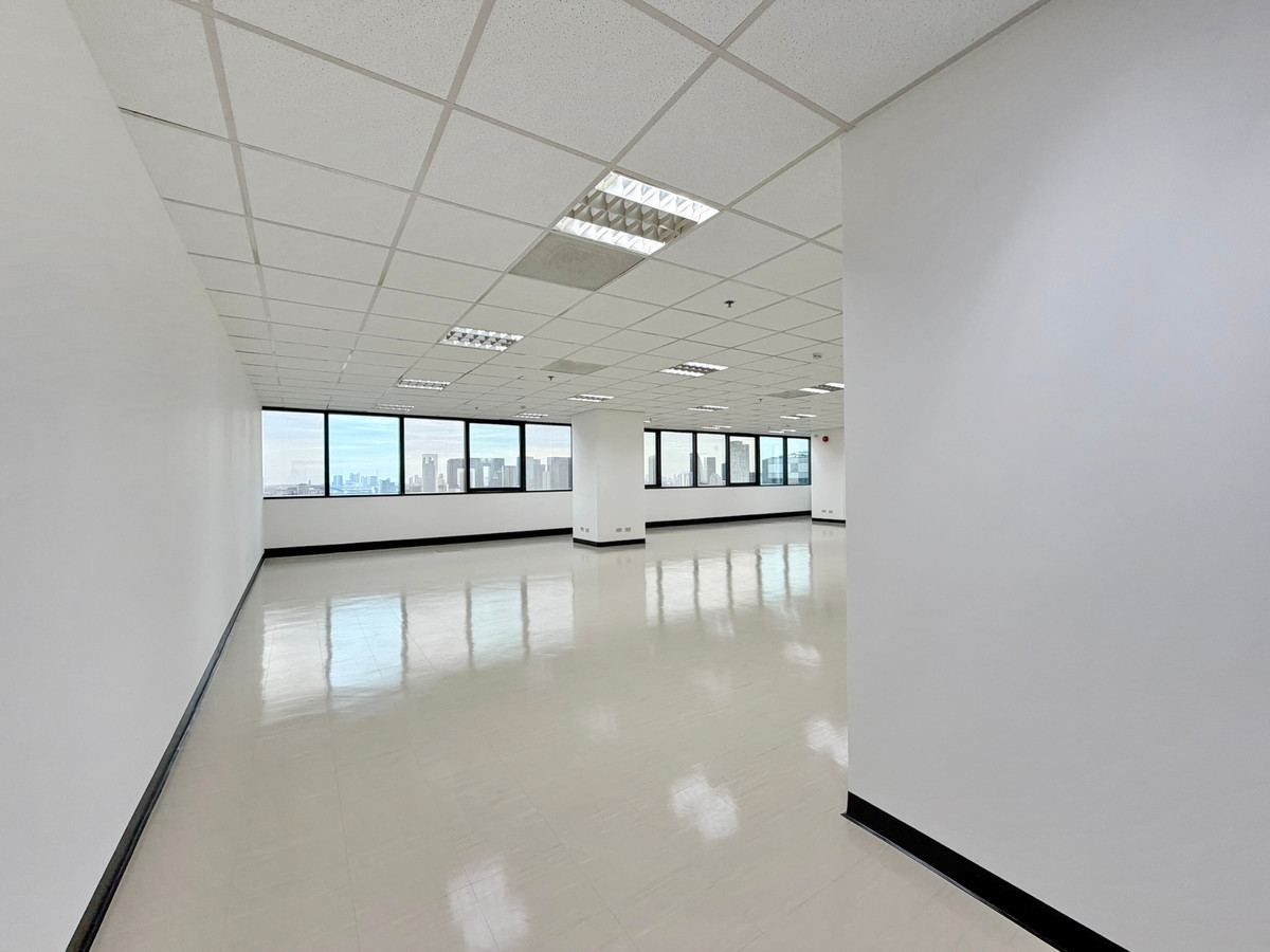 ให้เช่าสำนักงานรัชดา ห้วยขวาง : OF001♛เช่า พื้นที่สำนักงาน♙รัชดา-ห้วยขวาง♜MRT รัชดาภิเษก∞099-5919653,065-9423251🜲Line@sureresidence