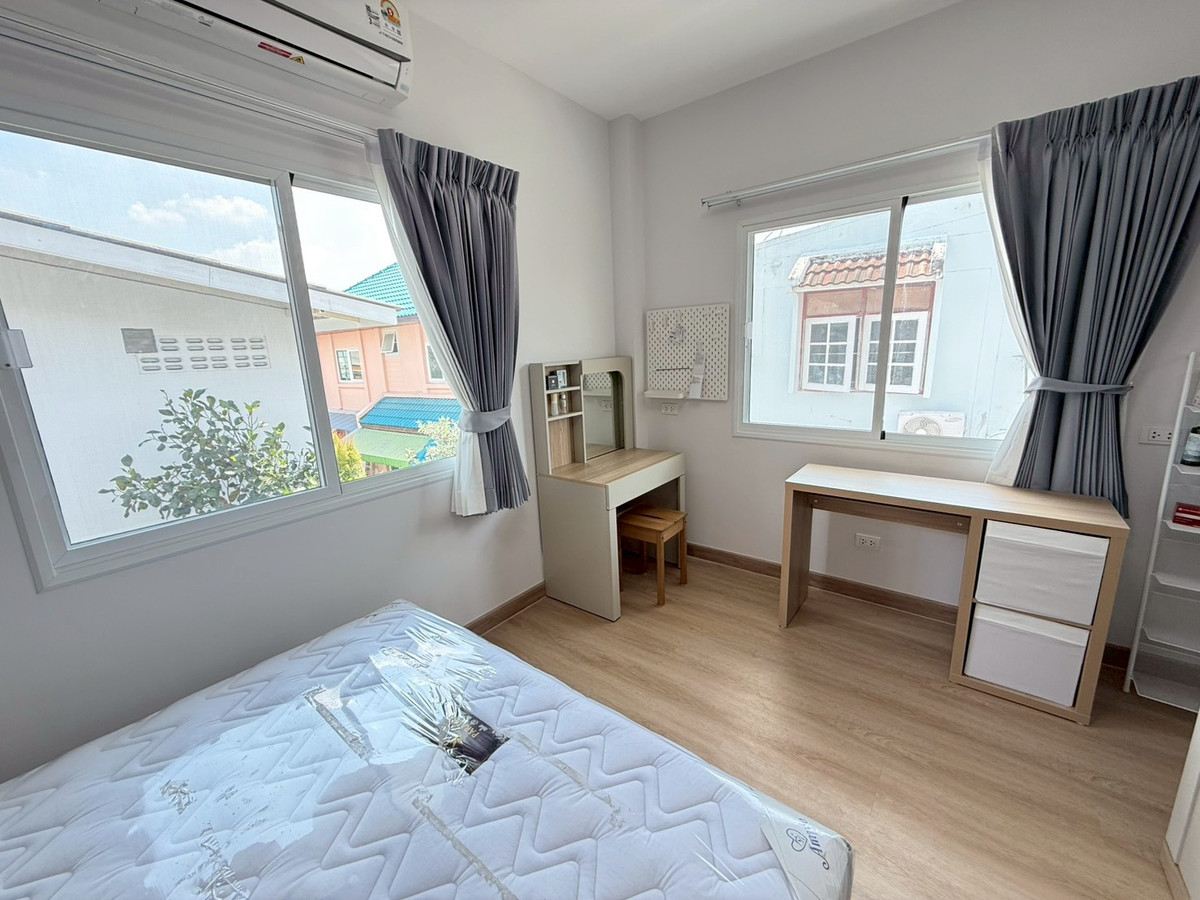 For RentHouseOnnut, Udomsuk : 🐈🎊 Urgent House On Nut 40 for rent, with a small garden inside the house. Can turn animals 