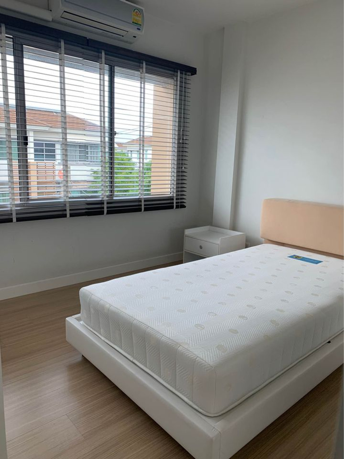 ให้เช่าทาวน์โฮมเกษตร นวมินทร์ ลาดปลาเค้า : หมู่บ้าน town plus เกษตร-นวมินทร์ 