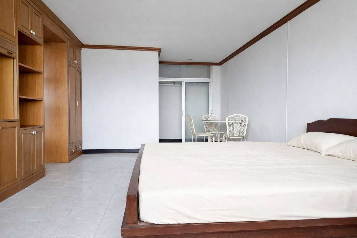 ขายคอนโดเชียงใหม่ : ขายด่วน! คอนโดห้องใหญ่พิเศษ 61 ตร.ม. ใกล้ รพ.ลานนา