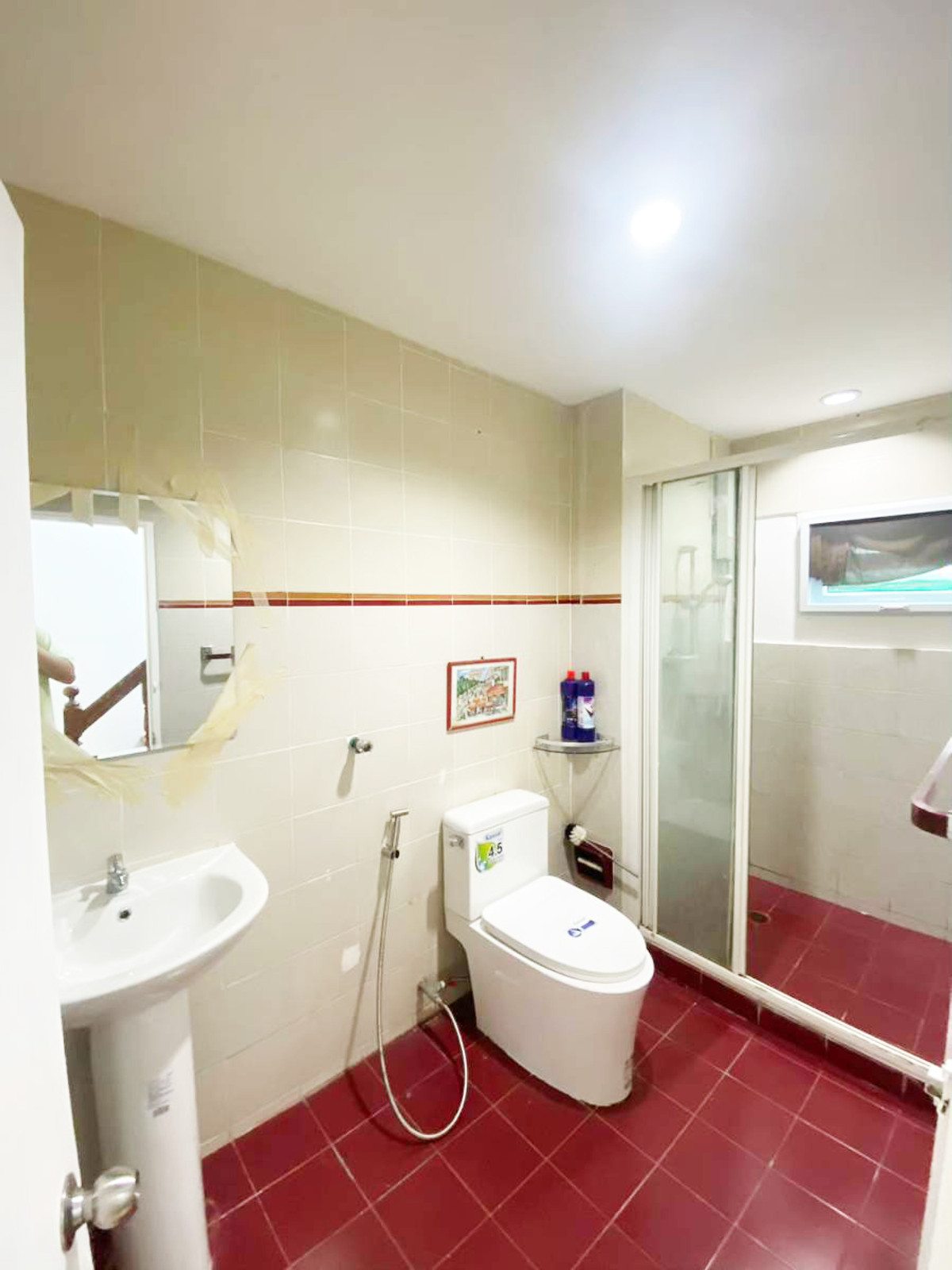 ให้เช่าบ้านบางนา แบริ่ง ลาซาล : ให้เช่า บ้านเดี่ยว 2 ชั้น ม.กฤตยา ใกล้สนามกอล์ฟซัมมิท วินด์มิลล์บ้านสวย พร้อมอยู่ ราคา 20,000 บาท