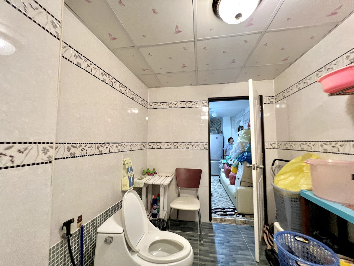 ขายทาวน์โฮมบางซื่อ วงศ์สว่าง เตาปูน : 🔥 Rare Item! ตึกแถวหลังใหญ่ ติด MRT เตาปูน ทำเลทอง📈💰 /  อาคารพาณิชย์ กรุงเทพ - นนท์ 2 / 12 ห้องนอน (ขาย), Commercial building Bangkok - Non 2 / 12 Bedrooms (FOR SALE) BNS005