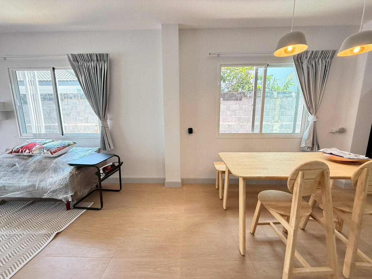 For RentHouseOnnut, Udomsuk : 🐈🎊 Urgent House On Nut 40 for rent, with a small garden inside the house. Can turn animals 