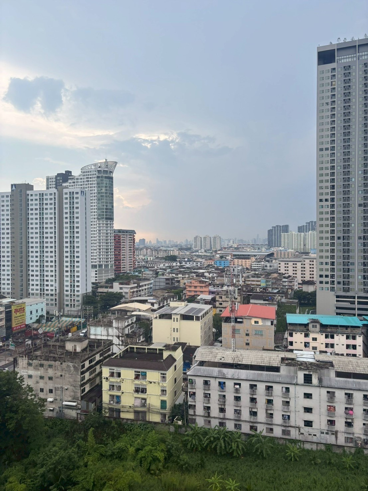 For RentCondoSeri Thai, Ramkhamhaeng Nida : 🏙✨ Origin Plug & Play Ramkhamhaeng Triple Station ✨🏙 📢📢 Duplex condo for rent, ready to move in 📢📢