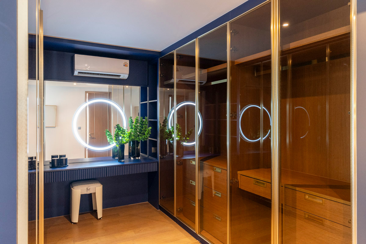 For RentCondoSukhumvit, Asoke, Thonglor : 🔥𝘽𝙚 𝙩𝙝𝙚 𝙛𝙞𝙧𝙨𝙩 𝙩𝙤 𝙧𝙚𝙣𝙩🔥 𝗩𝗜𝗔 𝟯𝟰Condo, large room Pets allowed🐾 Newest, near BTS Thonglor.