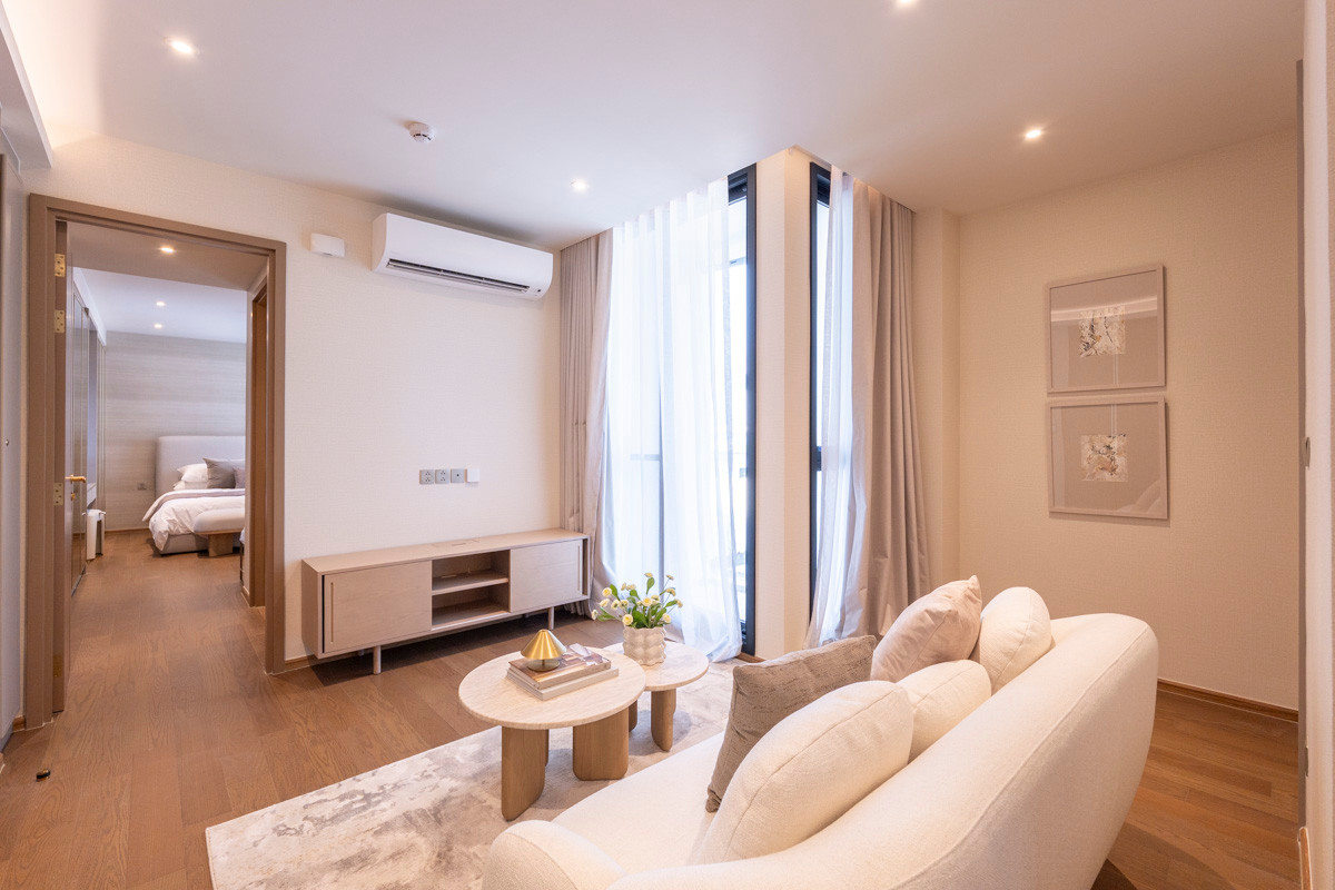 For RentCondoSukhumvit, Asoke, Thonglor : 🔥𝘽𝙚 𝙩𝙝𝙚 𝙛𝙞𝙧𝙨𝙩 𝙩𝙤 𝙧𝙚𝙣𝙩🔥 𝗩𝗜𝗔 𝟯𝟰 Condo, large room Pets allowed🐾 Newest, near BTS Thonglor.