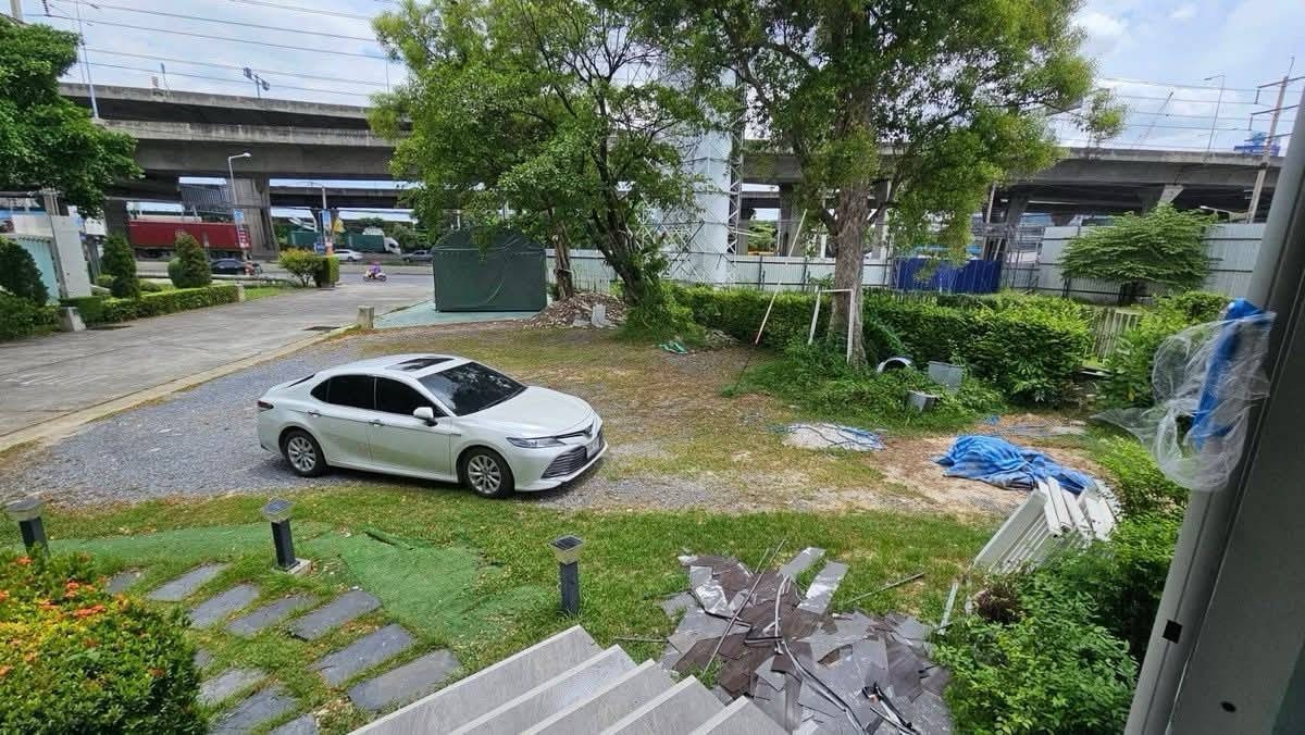 ให้เช่าร้านค้า/ตลาดนัดบางนา แบริ่ง ลาซาล : 📌พื้นที่ให้เช่า เหมาะสำหรับ ร้านอาหาร ทำเลบางนา 
