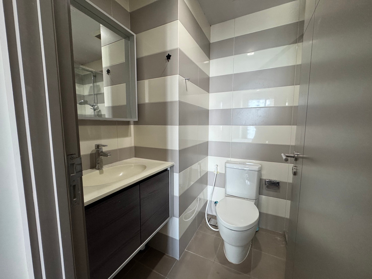 For RentCondoSukhumvit, Asoke, Thonglor : Best Price ‼️ For rent Ceil by Sansiri, very beautiful room, very good price, fully furnished. Ready to move in ✨