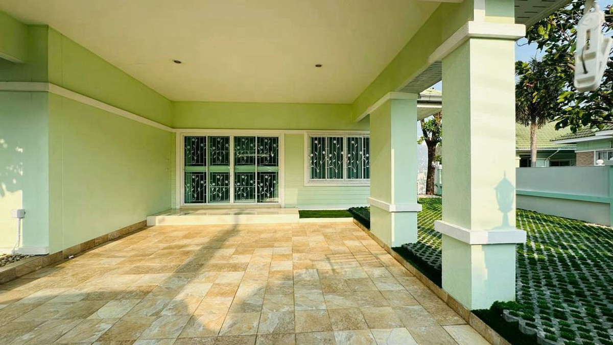 For RentHousePattaya, Bangsaen, Chonburi : Moo Baan Chalita 2 / 3 Bedrooms (FOR SALE) BEWN132