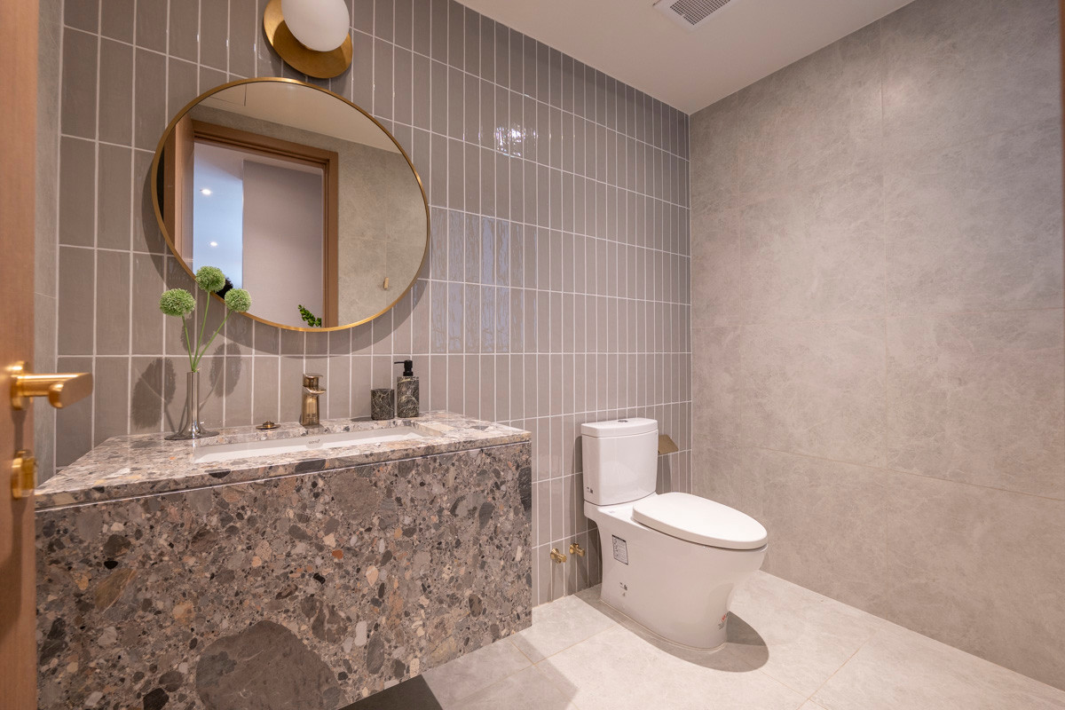 For RentCondoSukhumvit, Asoke, Thonglor : 🔥𝘽𝙚 𝙩𝙝𝙚 𝙛𝙞𝙧𝙨𝙩 𝙩𝙤 𝙧𝙚𝙣𝙩🔥 𝗩𝗜𝗔 𝟯𝟰 Condo, large room Pets allowed🐾 Newest, near BTS Thonglor.