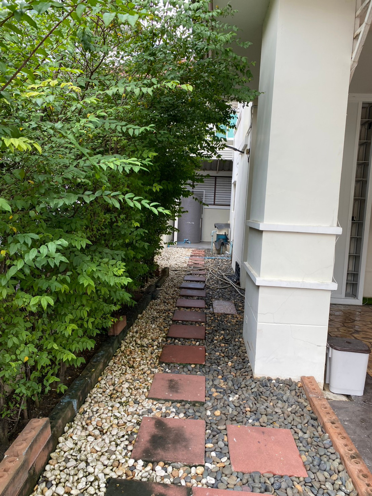 ให้เช่าบ้านนนทบุรี บางใหญ่ บางบัวทอง : ให้เช่า บ้านเดี่ยว เดอะ เซนโทร รัตนาธิเบศร์  ติดถนนบางกรวย-ไทรน้อย บางเลน บางใหญ่ ใกล้ MRT สถานีบางพลู :