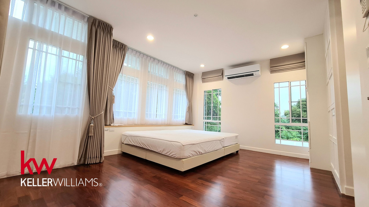 For SaleHousePhutthamonthon, Salaya : [RARE FIND] Luxury Detached House @ Nanthawan Uthayan-Aksa | Peaceful Living Near Mahidol Salaya