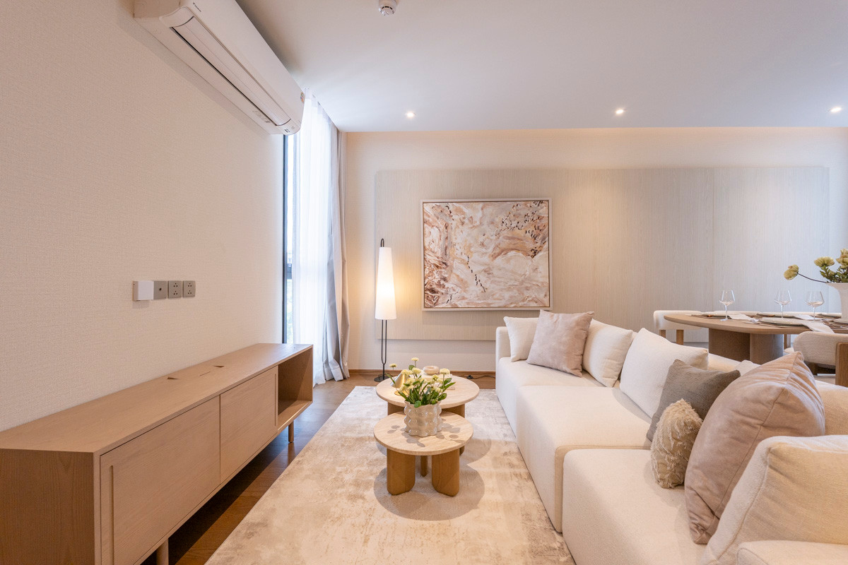 For RentCondoSukhumvit, Asoke, Thonglor : 🔥𝘽𝙚 𝙩𝙝𝙚 𝙛𝙞𝙧𝙨𝙩 𝙩𝙤 𝙧𝙚𝙣𝙩🔥 𝗩𝗜𝗔 𝟯𝟰 Condo, large room Pets allowed🐾 Newest, near BTS Thonglor.