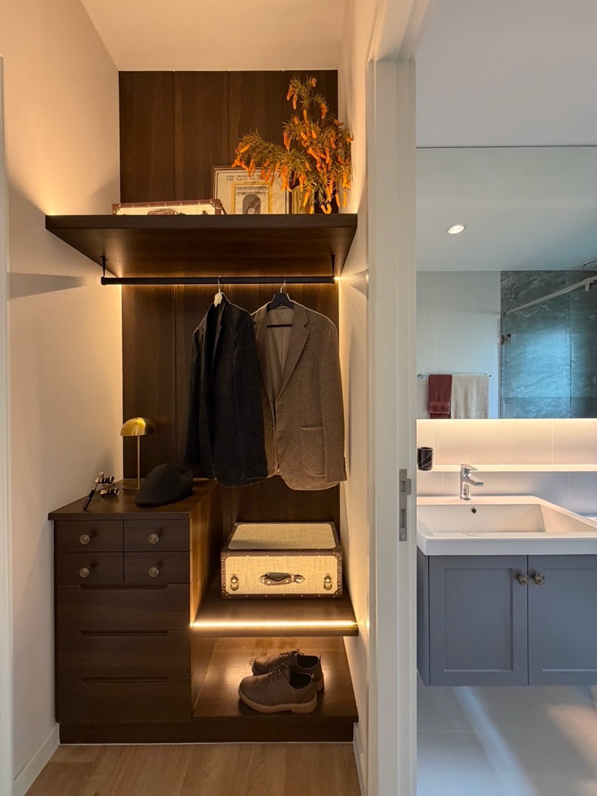 ให้เช่าบ้านบางนา แบริ่ง ลาซาล : ให้เช่าบ้านเดี่ยวหรู เศรษฐสิริ บางนา กม.10 บ้านเดี่ยวดีไซน์โมเดิร์น เรียบหรู ฟังก์ชันลงตัว เหมาะสำหรับครอบครัวที่ต้องการความเป็นส่วนตัวในโครงการระดับพรีเมียม