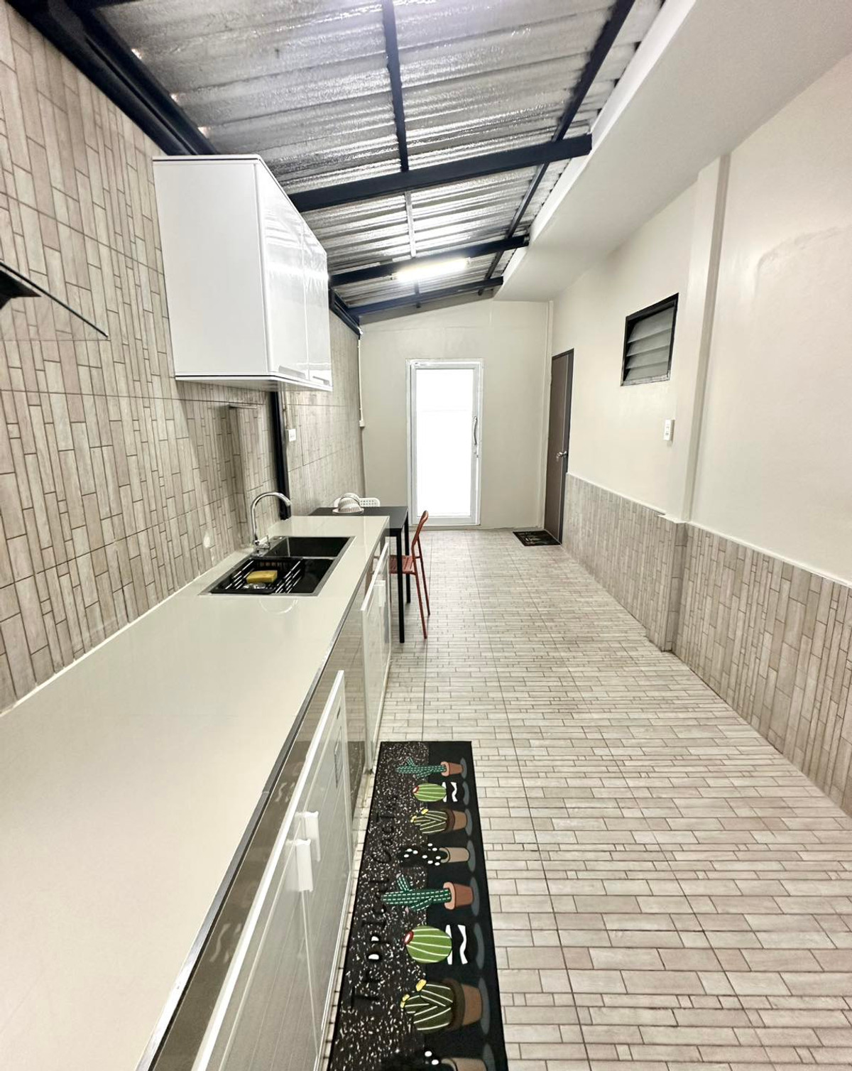 For SaleHousePattaya, Bangsaen, Chonburi : Pattaya Rungrueng / 3 Bedrooms (FOR SALE) BEWN135