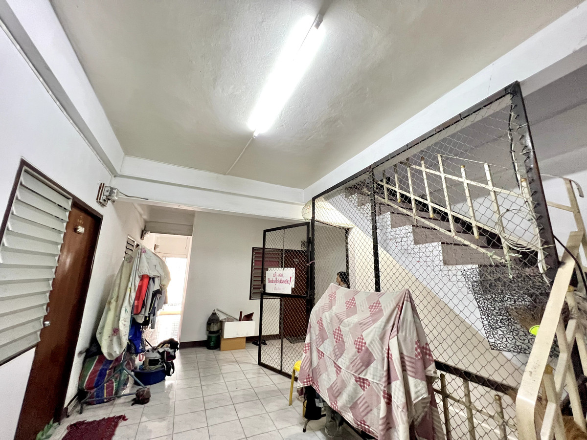 ขายทาวน์โฮมบางซื่อ วงศ์สว่าง เตาปูน : 🔥 Rare Item! ตึกแถวหลังใหญ่ ติด MRT เตาปูน ทำเลทอง📈💰 /  อาคารพาณิชย์ กรุงเทพ - นนท์ 2 / 12 ห้องนอน (ขาย), Commercial building Bangkok - Non 2 / 12 Bedrooms (FOR SALE) BNS005