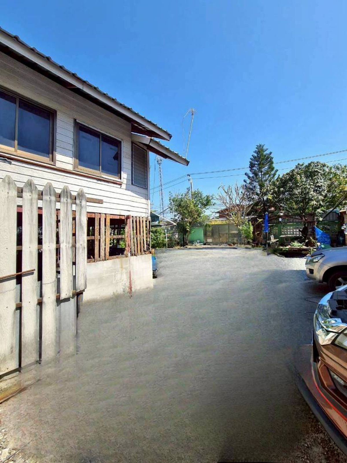 ขายบ้านสมุทรปราการ สำโรง :  ขายบ้านเดี่ยว 2 ชั้น พร้อมที่ดิน 150 ตรว. ตำบลคลองด่าน อำเภอบางบ่อ จังหวัดสมุทรปราการ ราคา 6,900,000 บาท