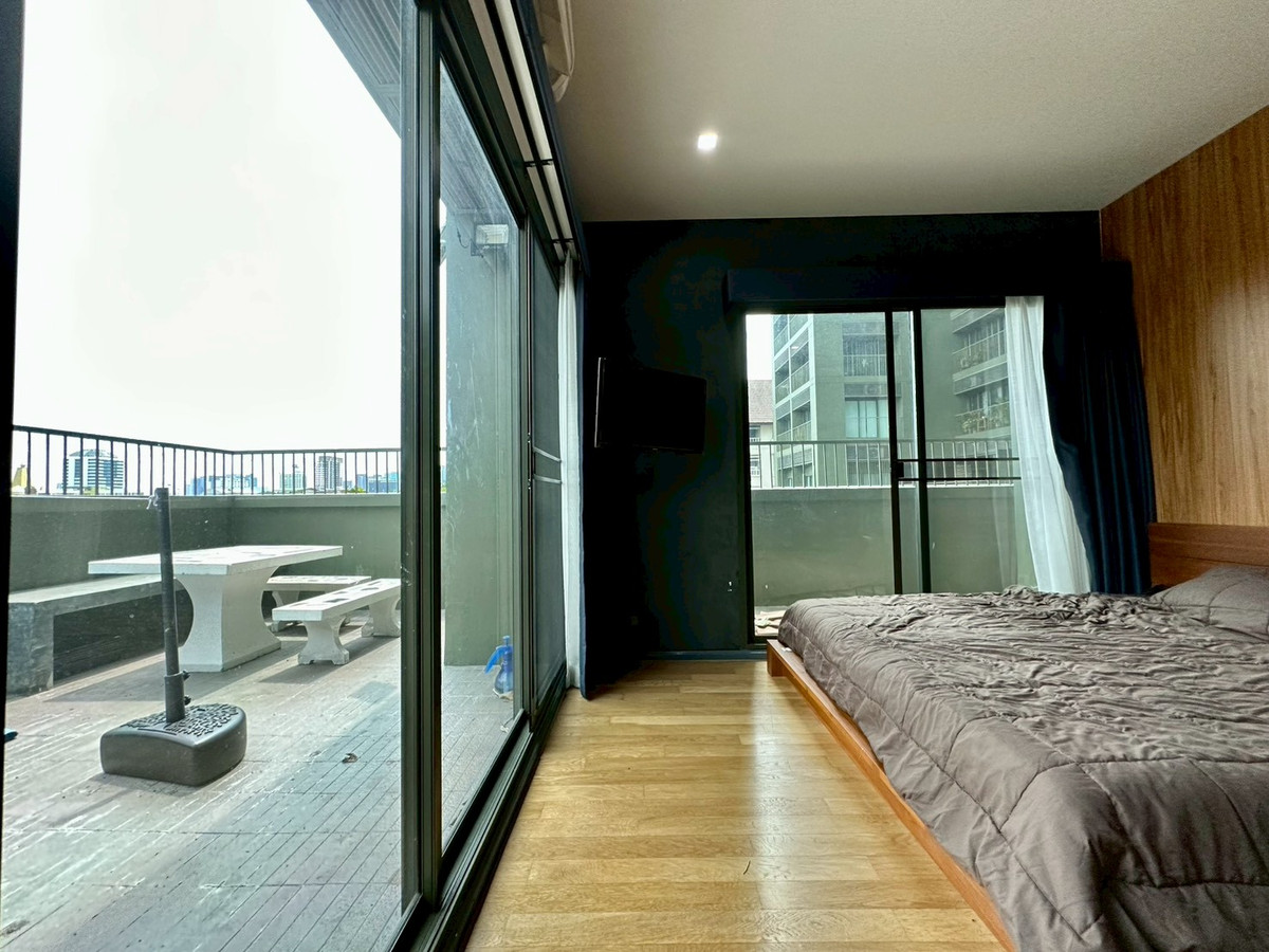 For RentCondoSukhumvit, Asoke, Thonglor : 🌇✨ One Bedroom Noble Solo Condo for Rent - Near BTS Thonglor