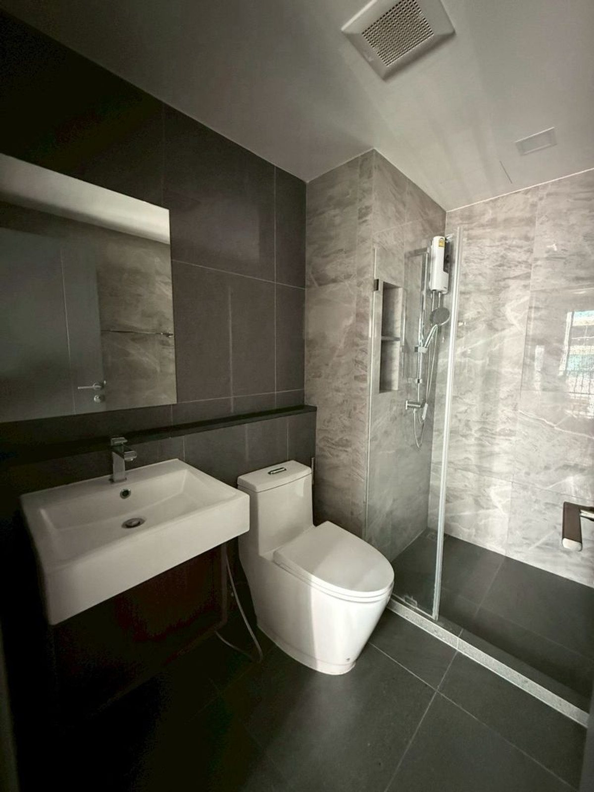 ให้เช่าคอนโดสุขุมวิท อโศก ทองหล่อ : ให้เช่าคอนโด : Quintara Phume Sukhumvit 39( MRT เพชรบุรี / BTS พร้อมพงษ์ )(Rt-01)