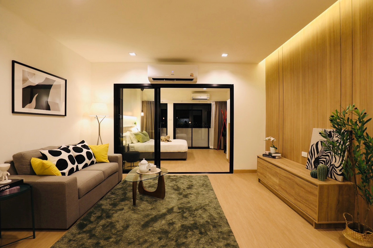 ขายคอนโดพัฒนาการ ศรีนครินทร์ : คอนโด เดอะ ทรีโอ การ์เด้น ศรีนครินทร์38
1 นอน 1 น้ำ ส่วนกลางเพียง 20 บาท/เดือน
ขนาด 54.21 ตรม. ชั้น 