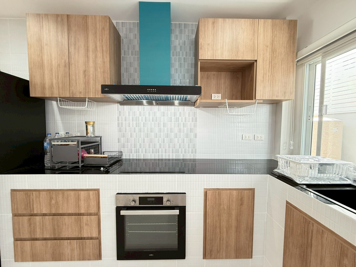 For RentHouseOnnut, Udomsuk : 🐈🎊 Urgent House On Nut 40 for rent, with a small garden inside the house. Can turn animals 