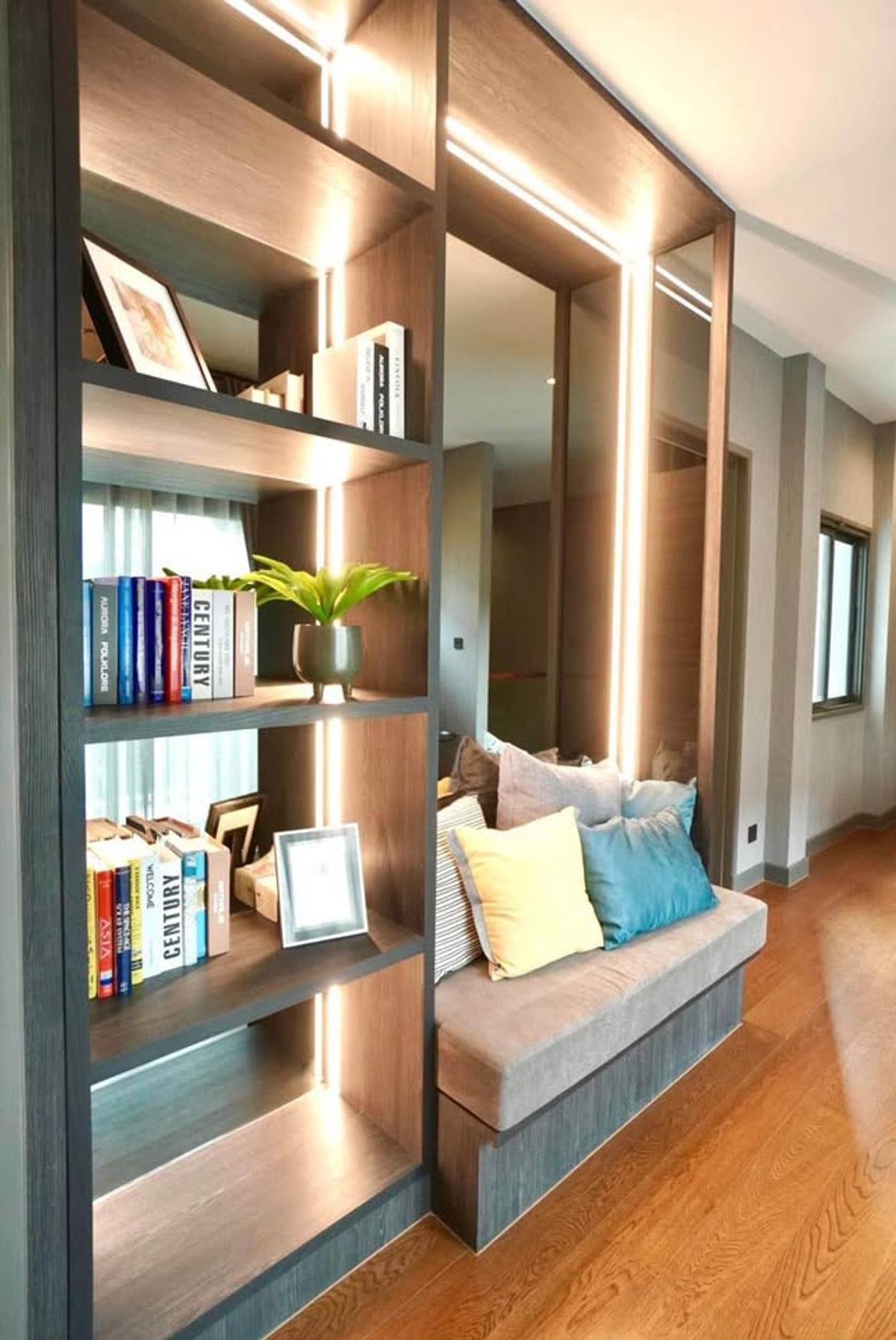 For RentHouseBangna, Bearing, Lasalle : For rent, 3-story detached house in the heart of the city | THE GENTRY SUKHUMVIT | 3 bedrooms, decorated in Minimal style, near leading shopping centers.